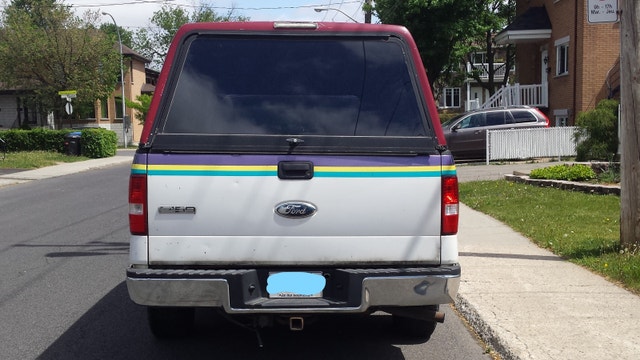 Camion Ford F-150 XLT, cabine et demie, boîte de 8' — photo 5
