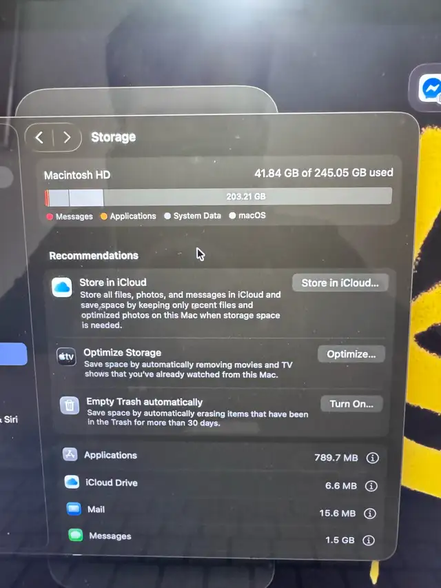 MacBook Neo465513835209707520