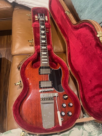 Gibson SG 61 reissue with Maestro vibrola, View more