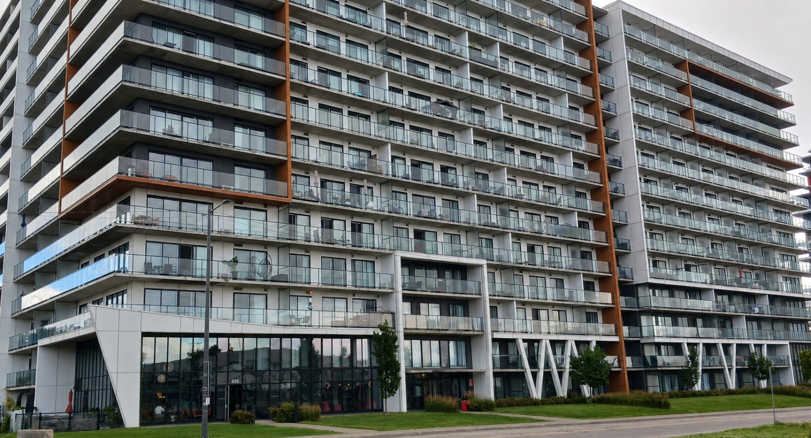 À louer Ste-Foy studio lumineux avec vue exceptionnelle au 8e — photo 1