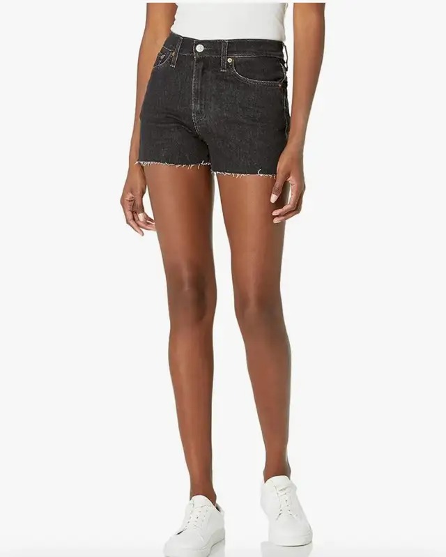 Levi's Shorts in Women's - Bottoms in City of Toronto - Image 7