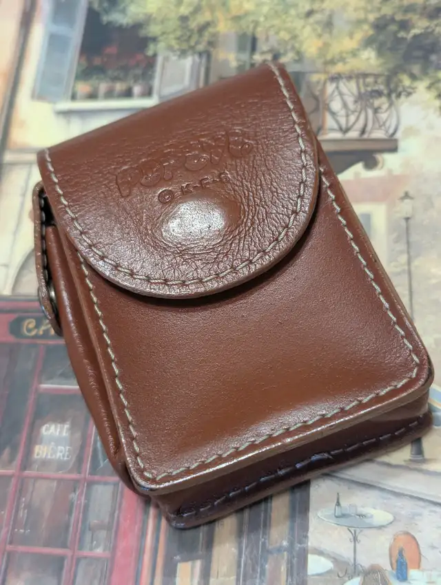 "Popeys" leather cigarette case