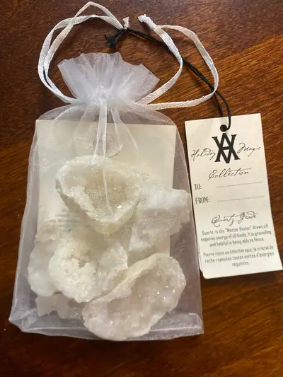 These are quartz healing rocks that I'm selling. They are brand new and are great for anyone interes...