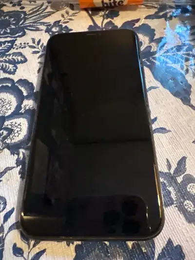 IPhone 11, View more