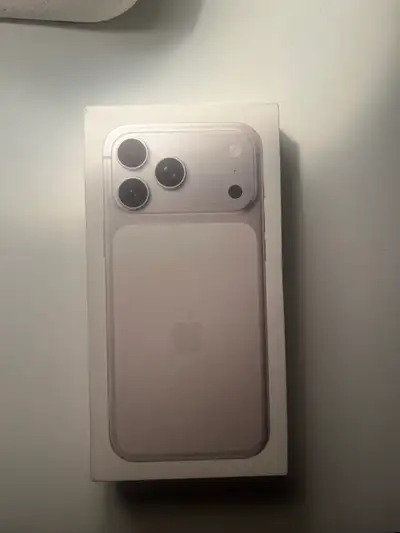 Iphone 17 pro max 512Gb, View more