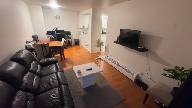 Grand  4 ½, chauffage et eau chaude incluse