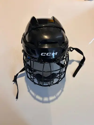 CCM JR Hockey Helmet and Face Guard Size Small MINT, View more
