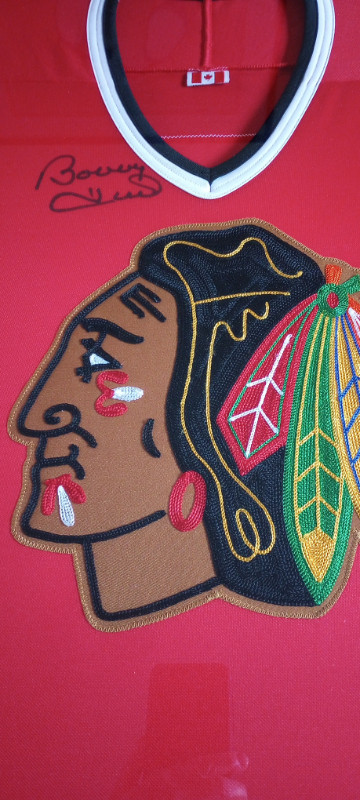Bobby Hull Signed Chicago Blackhawks Jersey, Professionally Fram in Arts & Collectibles in Hamilton - Image 3