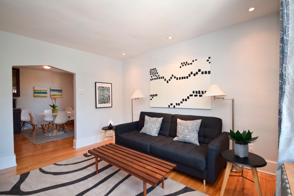 2 Bedroom, Furnished, Downtown, short & long term rental 2