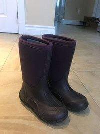 Winter Bogs - Purple  - Girls size 12