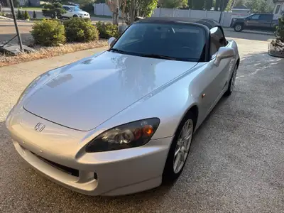 2005 Honda S2000 – Clean, Original AP2 Clean, unmodified S2000. All VIN tags match, original glass....