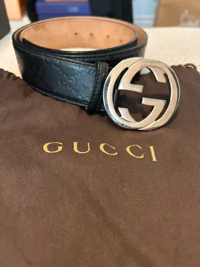 Cleaning out my closet. Gucci belt with dust bag. $125 Pick up in Newmarket, Richmond hill, Fairview...