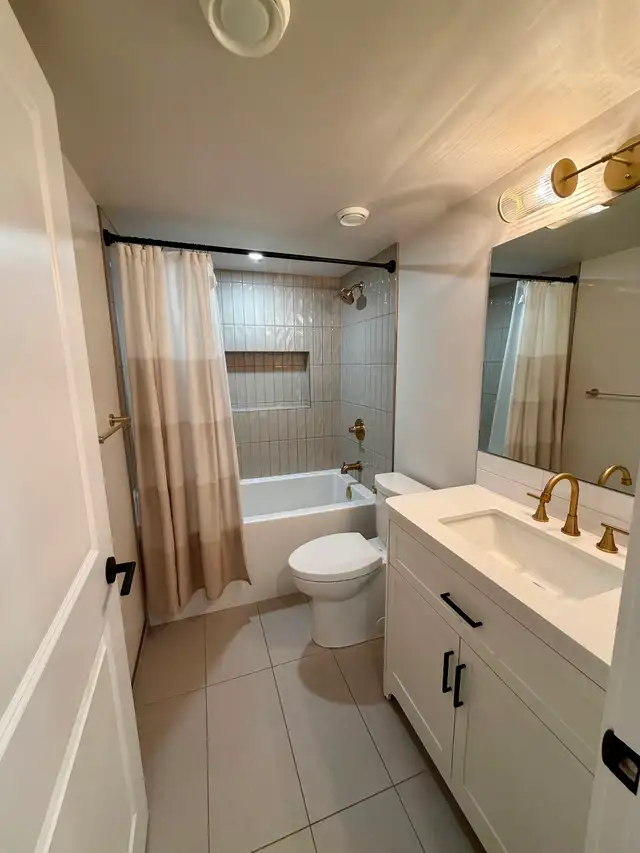 Bright 2-Bedroom Above-Ground Basement Rental