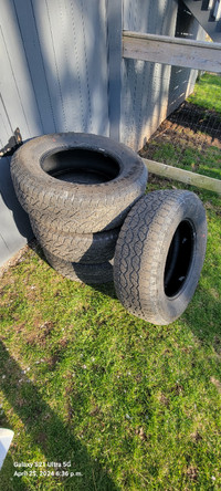 4 like new tires off F150 new in 2023 20,000 kilometers on them