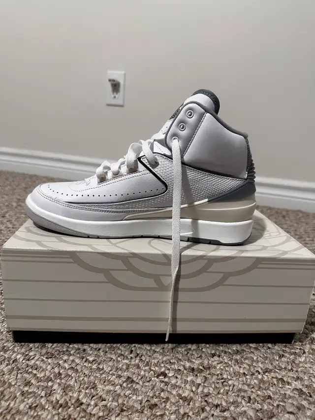 Nike Air Jordan Shoe for Sale in Men's Shoes in Kitchener / Waterloo - Image 7