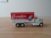 Petite Camion de livraison Carnation