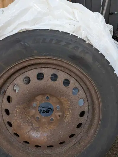 Selling 4 Blizzak WS80 winter tires with a size of 225/60R17, mounted on a steel rim. Tired are used...