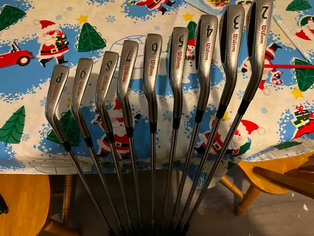 Wilson Staff Ultra 45 Golf Clubs; 2i-PW; Right-handed in Golf in City of Toronto - Image 3