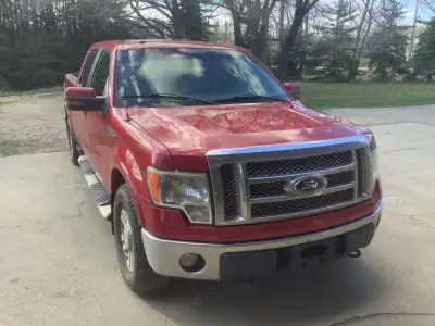 2009 Ford F150 Lariat crew cab pick up truck for sale. 5.4L engine, switchable 2 or 4 wheel drive. N...