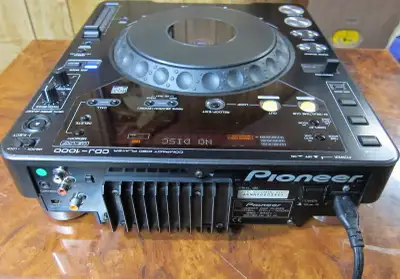 PIONEER CDJ 1000 DJ CD PLAYER JAPAN *MINT* * NEVER USED BY DJ *, View more