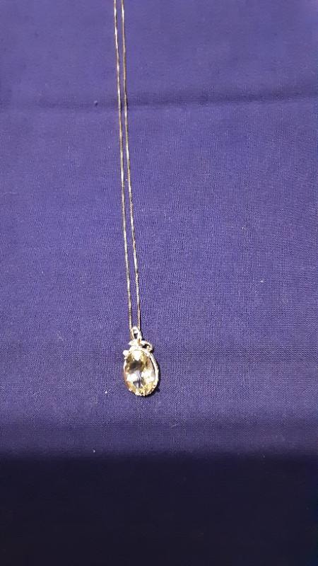 Stunning 14k White Gold Amethyst pendant with necklace Brand New in Jewellery & Watches in Kingston - Image 4