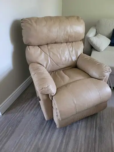 Lazyboy chair/ recliner , View more