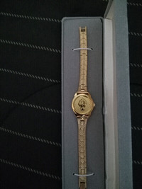 New Ladies Water Resistant Watch with Case In Working Condition