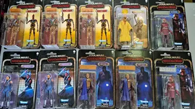 Star Wars Black Series Credit Collection Mandalorian Lot, View more