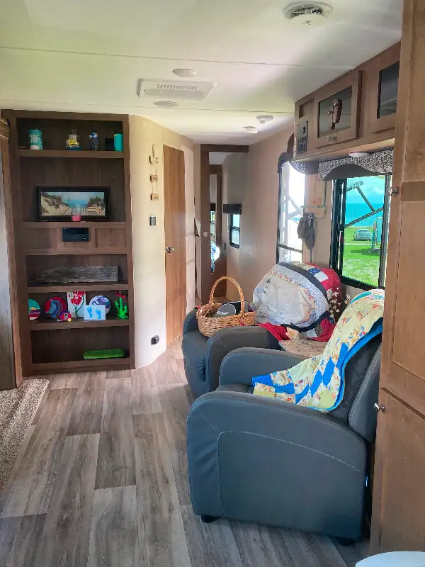 Travel trailer in Travel Trailers & Campers in Moncton - Image 7