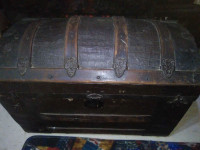 Late 1800s chest 