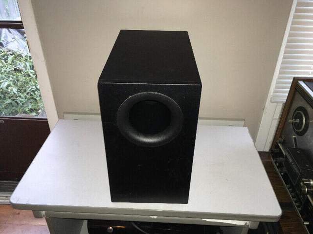 Tannoy FX 5.1 Speaker System W/ Powered Subwoofer in Stereo Systems & Home Theatre in Ottawa - Image 2