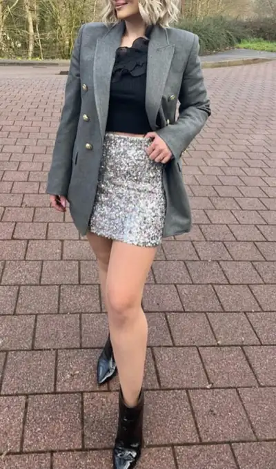 Zara veston blazer jacket manteau aritzia veste suit dress robe, View more