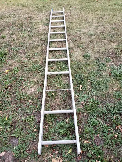 13 foot Ladder For Sale.