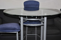 Made in Canada Round Glass Dining Table Set -OBO