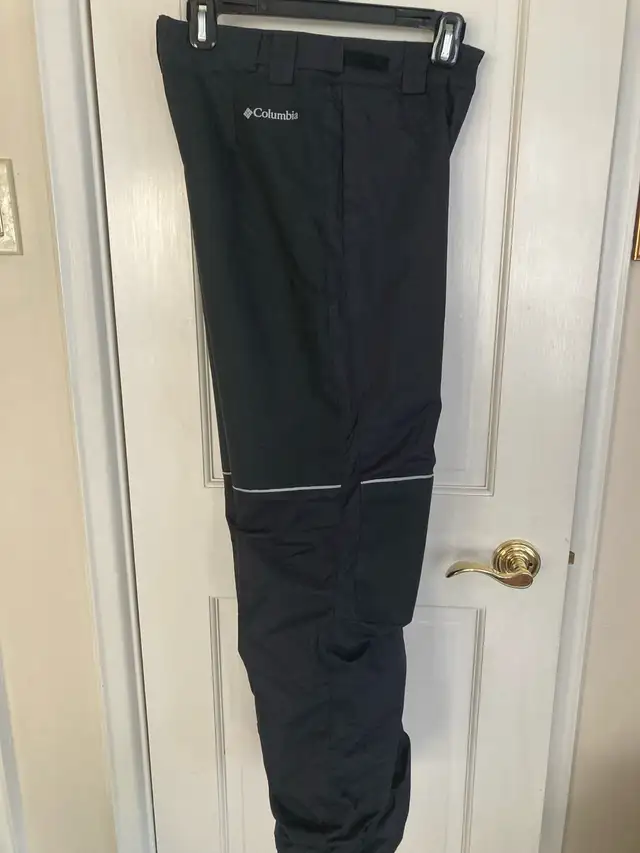 Columbia, pantalon de ski, taille L junior (14-16Y) in Kids & Youth in City of Montréal - Image 2
