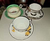 Mixed tea cups and saucers. Plus 3 complete.