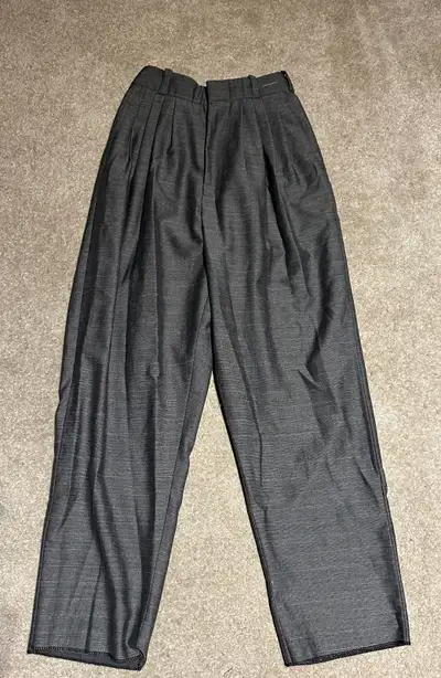 Pleated Pants - New - extra small - $5 - East York, View more