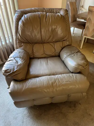Used leather recliner chair