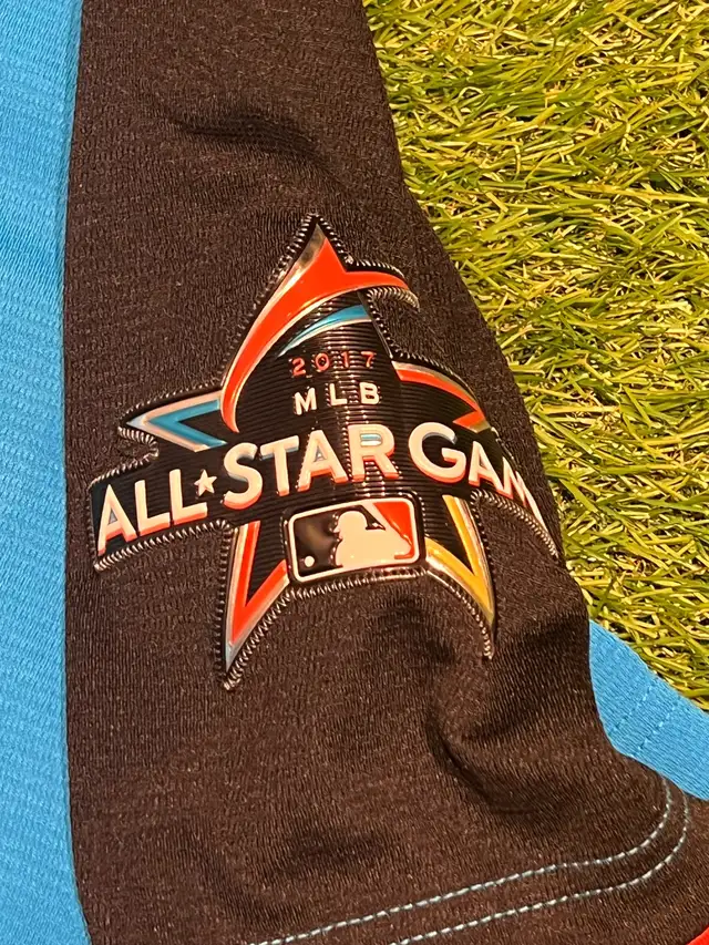 2017 All Star Authentic Majestic Justin Smoak Toronto Blue Jays in Baseball & Softball in City of Toronto - Image 5