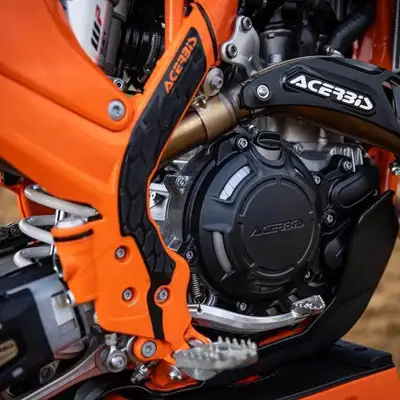 Brand New Acerbis X-Power Engine Cover - Black. See picture compatible bikes.
