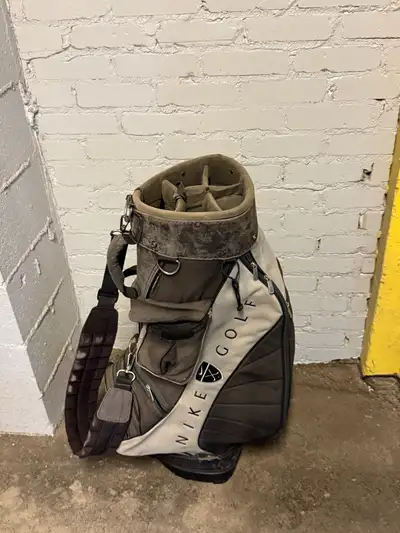 Nike golf bag, View more