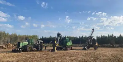 2012 JD 903K 15500hrs $95,000 2012 JD 848H 14500hrs $70,000 2005 JD 2554 with limmit 2700 $65,000 20...