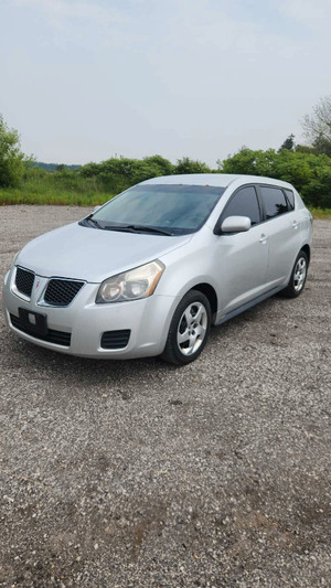 2009 Pontiac Vibe -
