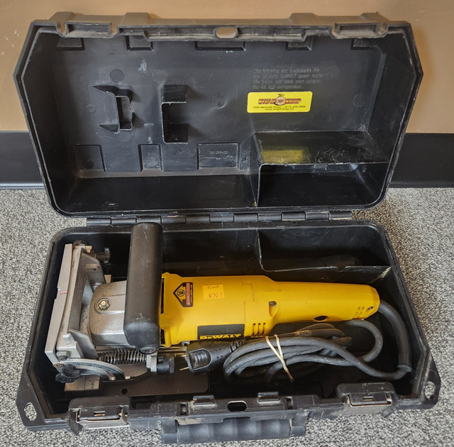 Corded Biscuit Jointers: Dewalt, Makita *2 Available* in Power Tools in Ottawa - Image 3