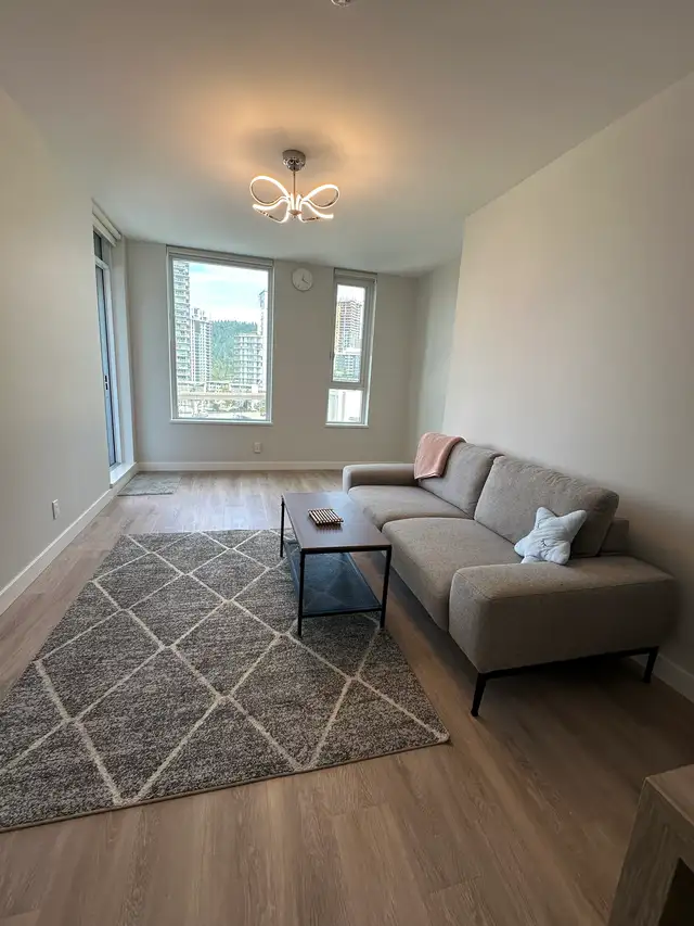 $2,200 - * 1 month free rent Fully Furnished 1 Bed 1 Bath w/ AC