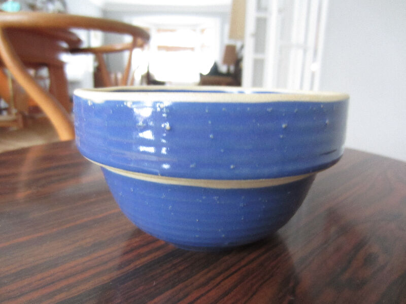 Beautiful Small Antique Stone Ware Pottery Bowl c19301940 Arts