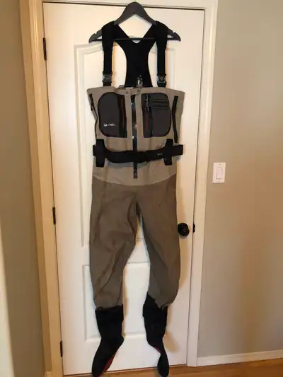SIMMS G4 Gore-Tex Chest Waders, View more