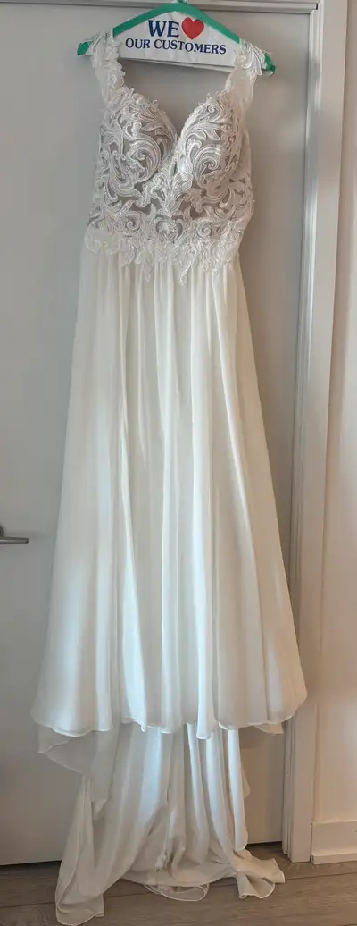 Rebecca Ingram - size bridal 14 wedding dress , View more