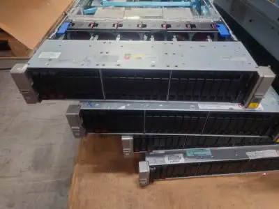 HP ProLiant DL380 Gen9 2*E5-2609v4 No Ram No HDD (25080405) 876907-001 SAS Controller Card w/ 3 HDD...