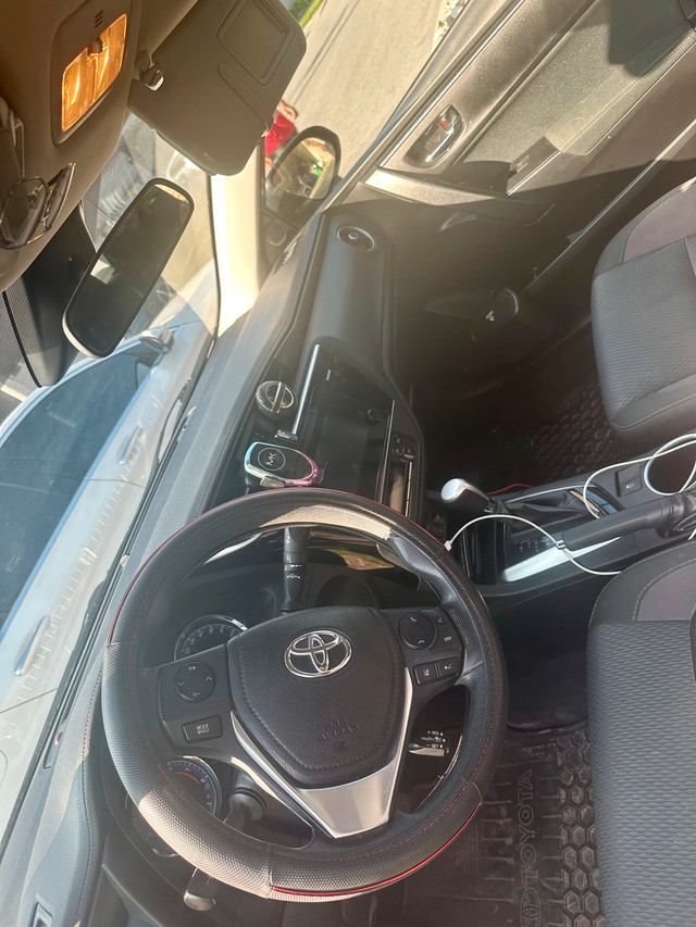 Toyota corolla  in Cars & Trucks in Ottawa - Image 4